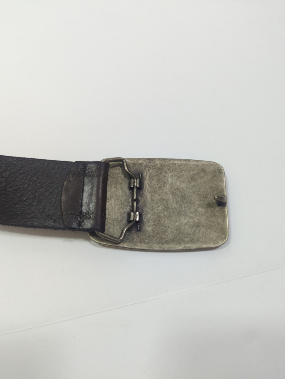 Fossil Black Leather Belt Unique Floral Design Square Distressed Buckle - Picture 6 of 8